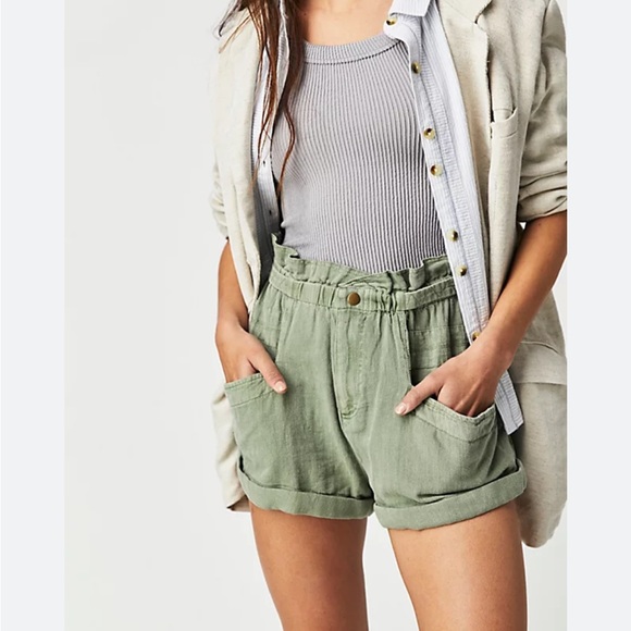Free People Pants - Free People Oil Green Topanga Cuff Shorts-Size XL